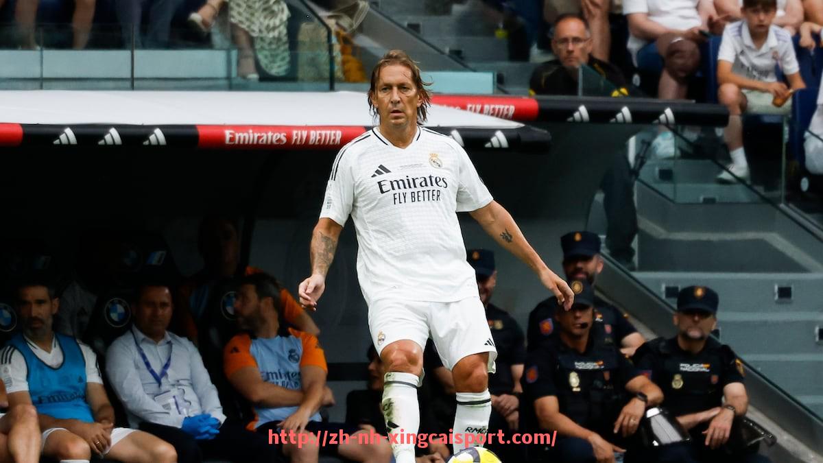 杏彩体育-英超球衣高清图片及收藏展示